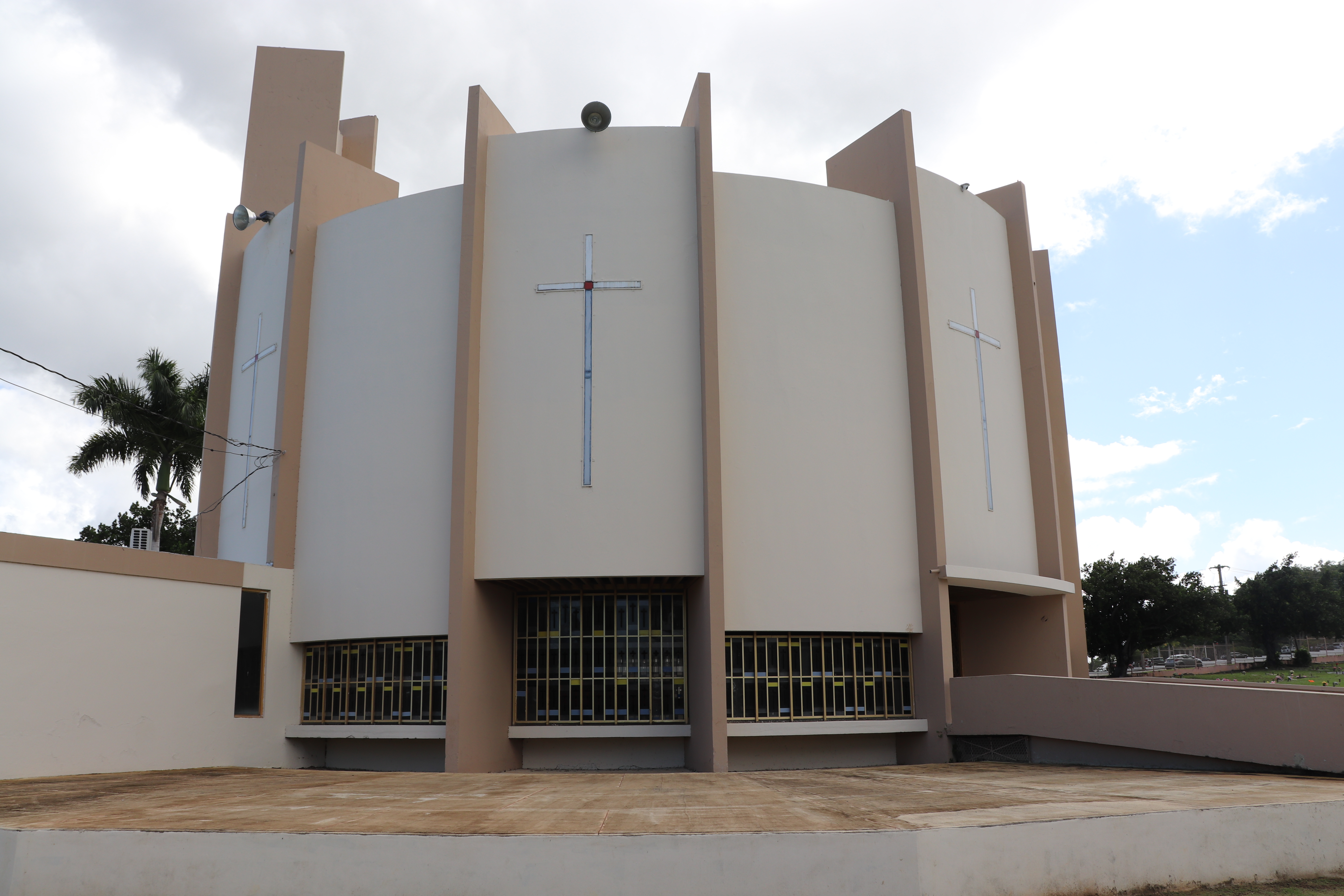 Photographed 14 Dec 2019.