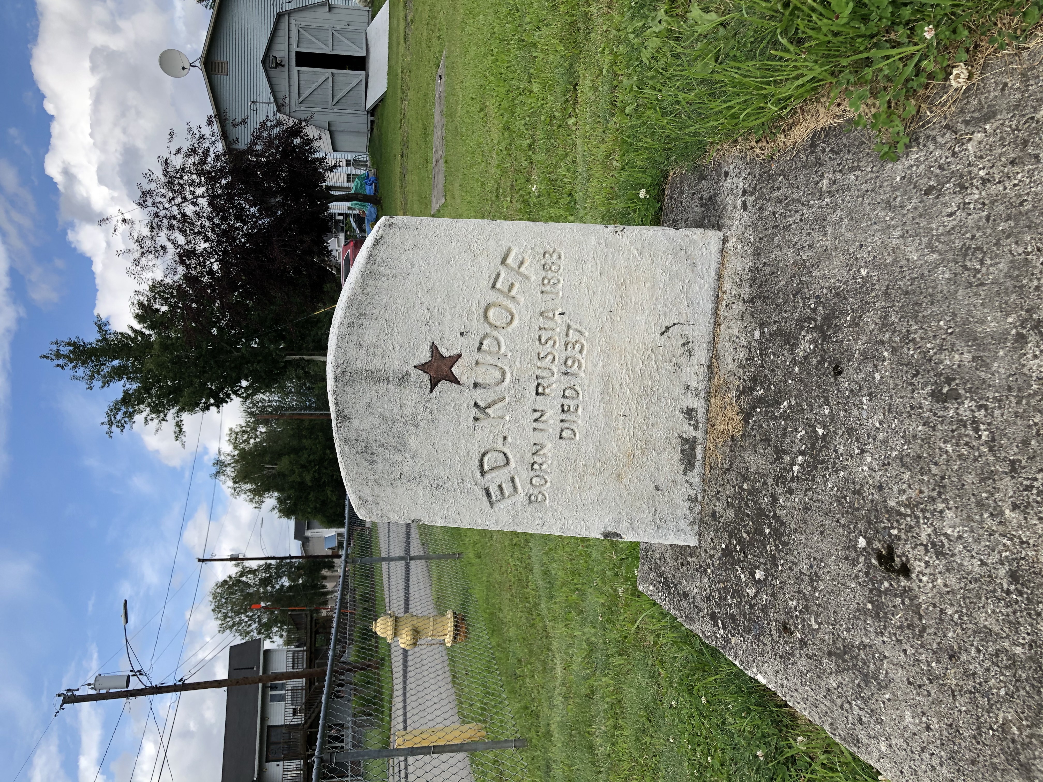 Photographed 18 July 2020.